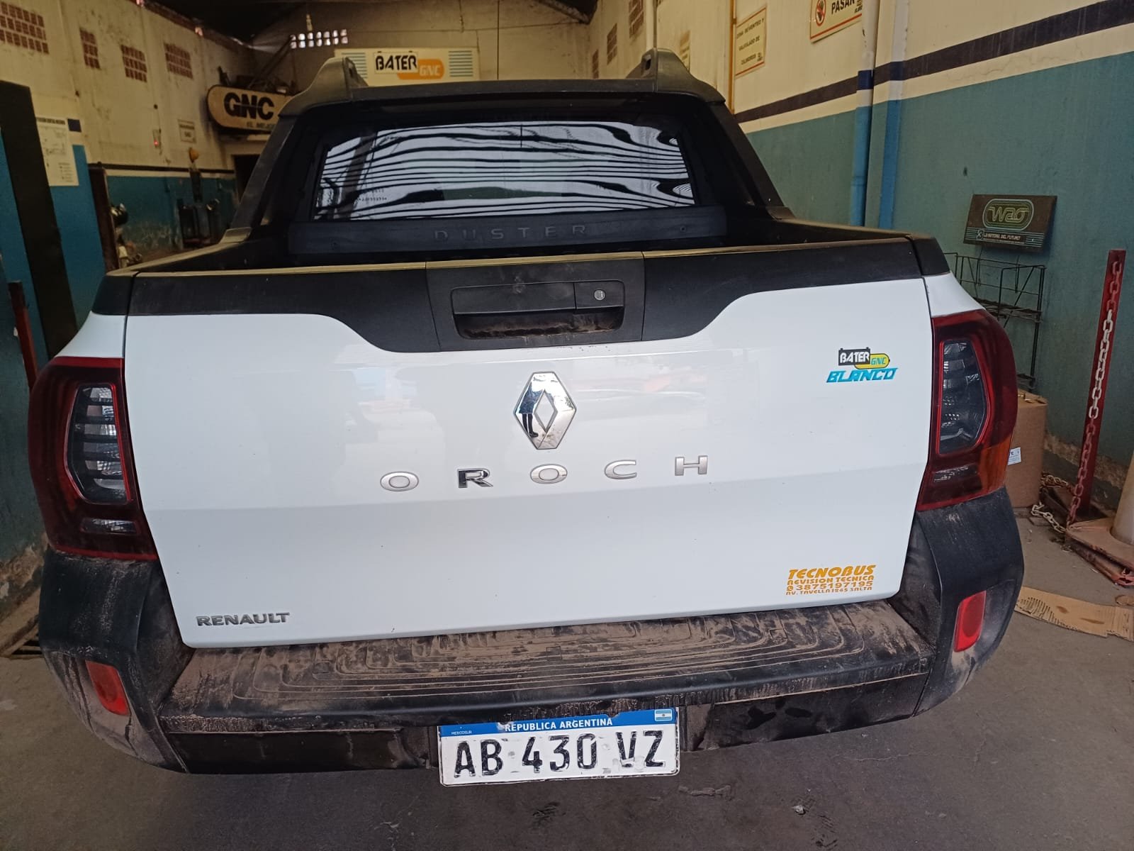 Taller Bater GNC Blanco en Salta — instalación de GNC en Renault Oroch